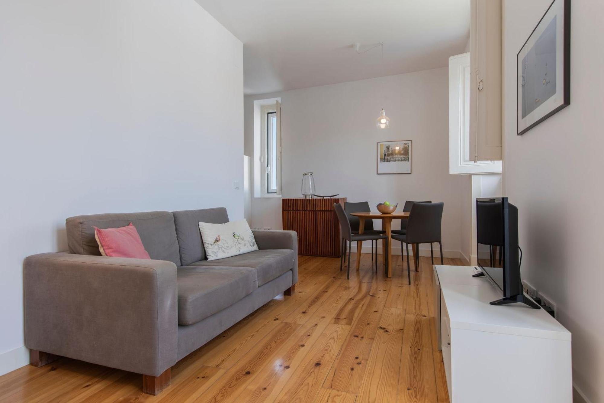 Lovelystay - Sunny Santa Catarina I Lisbon Exterior photo